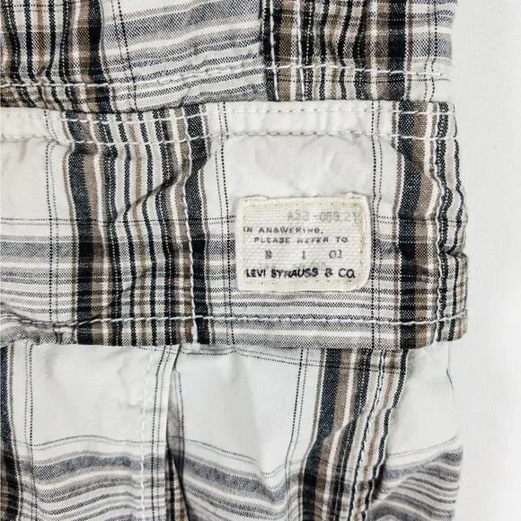 Levi’s Plaid Cargo Shorts Men’s 31x11” Relaxed Fit Cream Utility Skater Summer - Picture 3 of 12